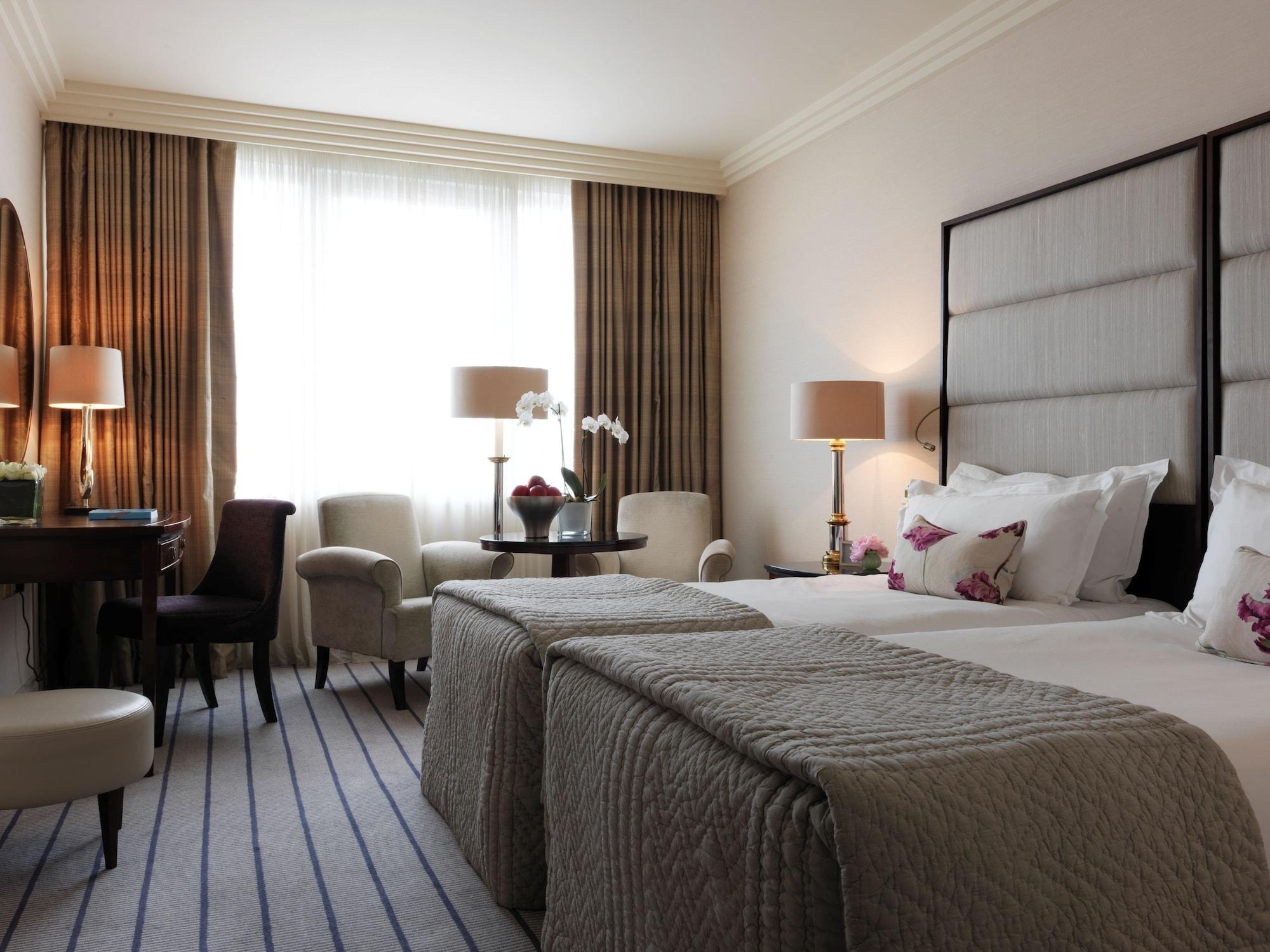 The Westbury Hotel Dublin Exterior photo A room at the hotel