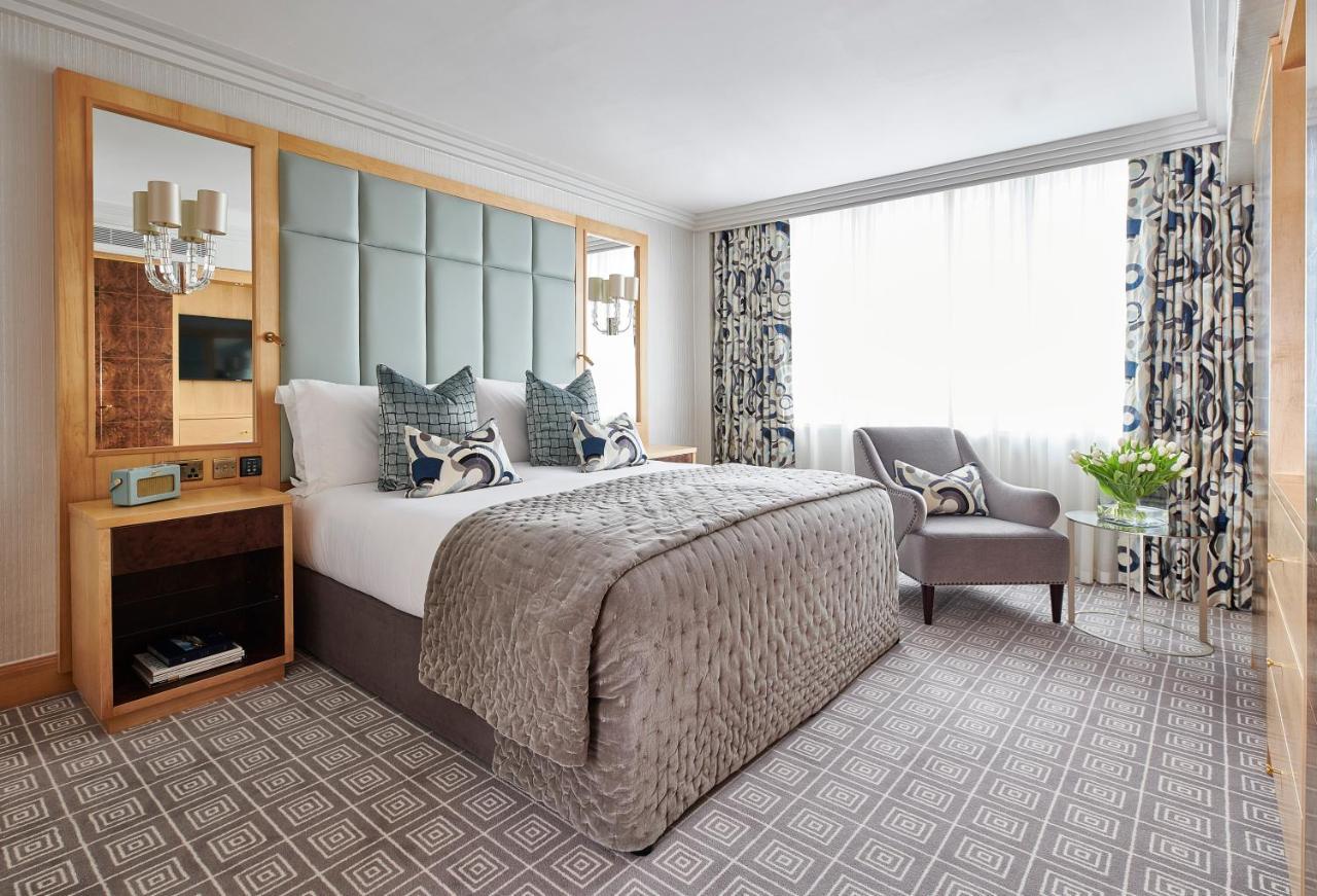The Westbury Hotel Dublin Exterior photo A bedroom at the hotel